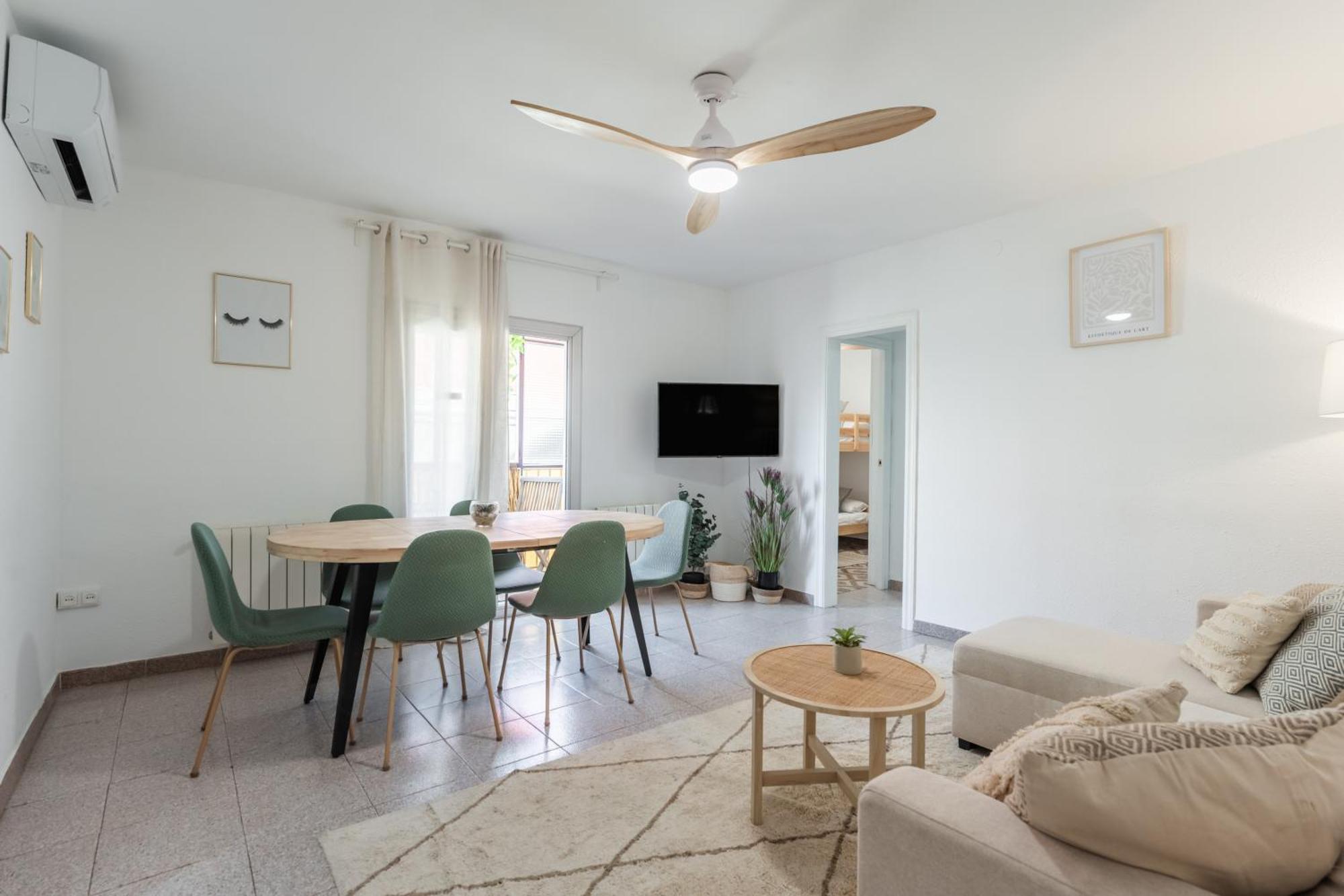 Feel Welcome Barcelona 10 Cornellà de Llobregat Eksteriør bilde