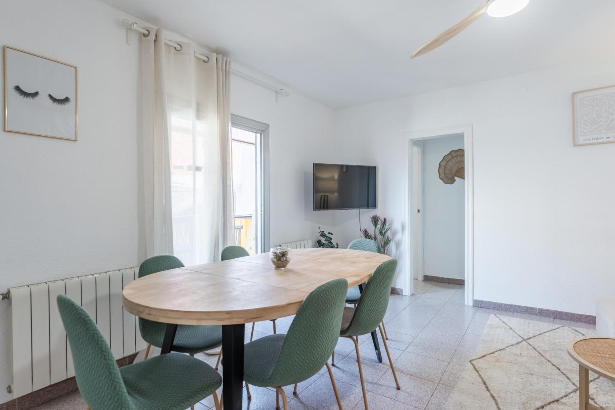 Feel Welcome Barcelona 10 Cornellà de Llobregat Eksteriør bilde